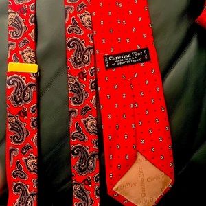 Christian Dior tie and suspender set